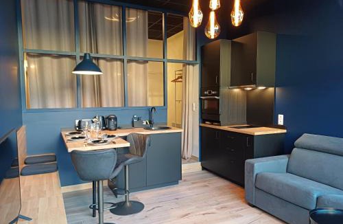 Saint-Lo Apartment | Ô Valvi - Suite balnéo, terrasse et parking privé - Saint-Lô centre