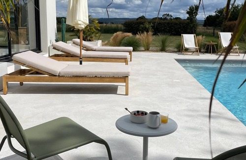 Mauron House | Ôde en Brocéliande - Maison pour 14 avec piscine