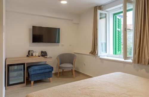 Biograd na Moru Hotel | Šangulin Palace Hotel