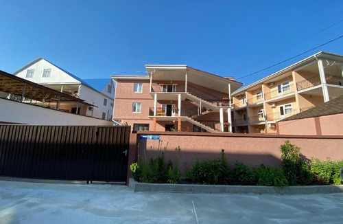 Nizhnaya Beranda House | Астория