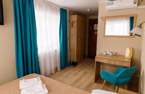 Ustinovskiy Hotel | Дельфин