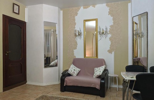 Optina Pustyn House | Оптинский Дворик