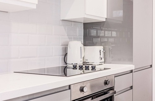 Shaftesbury Apartment | Сharming 1BR flat in Clapham Common