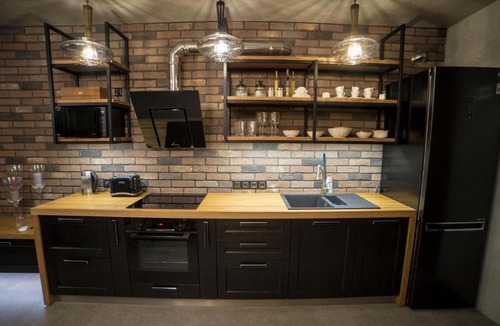 Pskov Old Town Apartment | Шикарная двухуровневая квартира 100 м кв на берегу реки, рядом парк и величественный кремль