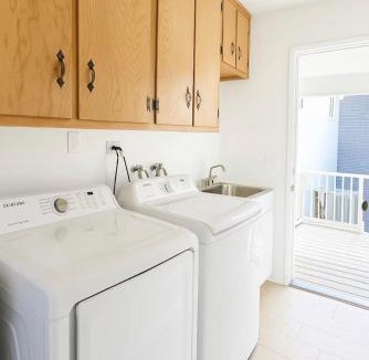 Rowland Heights Apartment | 罗兰岗中心的舒适三房两卫