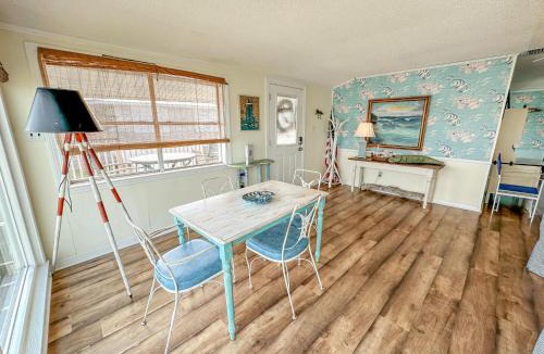 Royal Lagoons House | 004 Shipps Inn