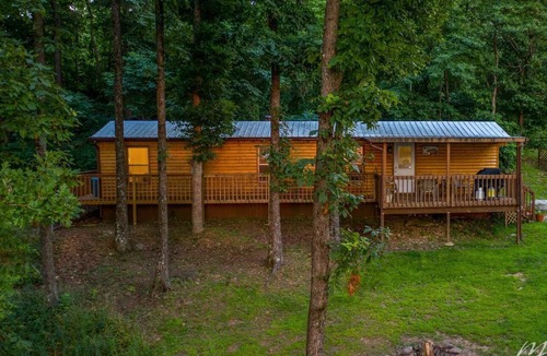 Compton House | 010) The View 9594022