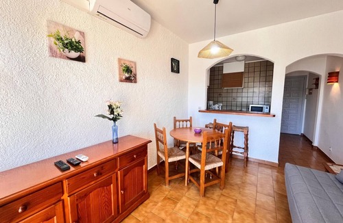 Empuriabrava Apartment | 0168-POBLAT TIPIC Studio near the beach