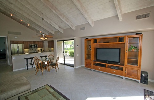 Rancho Mirage Condo | 018RM 1 BR 1.5 Bath Beautiful Tennis Villa Mission Hills