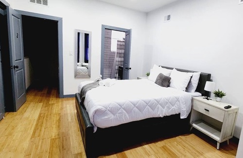 Primos Secane House | #02 Master Room + Private Bathroom in Angora