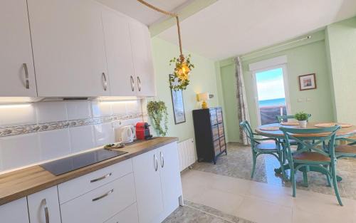 Daimuz Apartment | 02 Ninomad Lucentia Beachfront Daimús