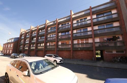 Esbjerg Apartment | (048) Vesterhavsgade 47 door 2