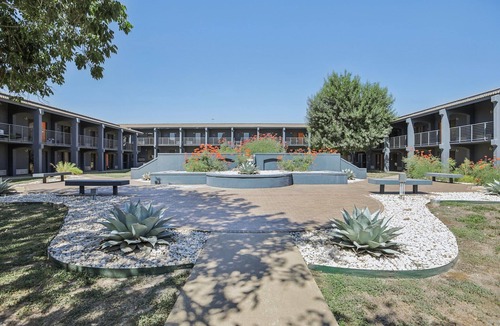 St. Johns Apartment | [09] ATX Studio: 1 Queen & 1 Twin, Sleeps 3