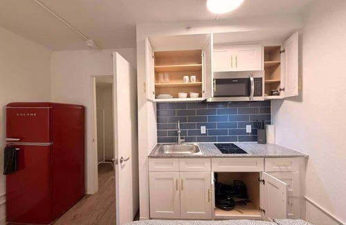 St. Johns House | [09] ATX Studio: 3 Twins, Sleeps 3