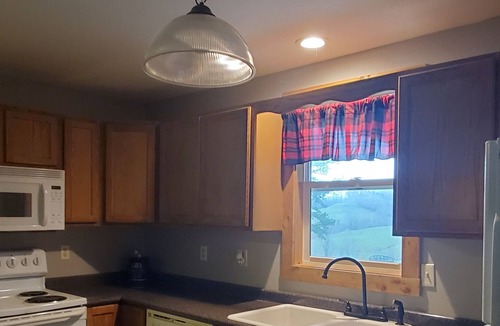 McArthur House | 1,000 of acres, Public hunting, lake alma 5 mile, lake Rupert 2 mile, hocking h