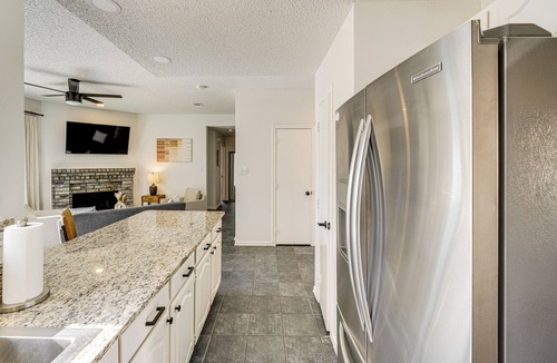 Frisco House | 1/2 Mi to Frisco Commons! Family Getaway w/Patio