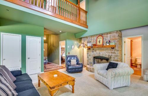 Kingston House | 1/2 Mi to Lake Texoma: Home w/Fire Pit & Grill!