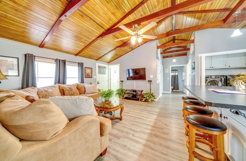Warsaw House | < 1/2 Mi to Marina: Missouri Lake Getaway