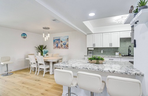 La Porte House | 1/2 Mi to Sylvan Beach Park! Chic Townhome w/Yard