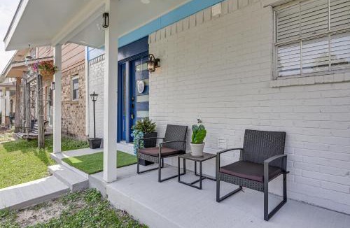 La Porte House | 1/2 Mi to Sylvan Beach Park! Chic Townhome w/Yard