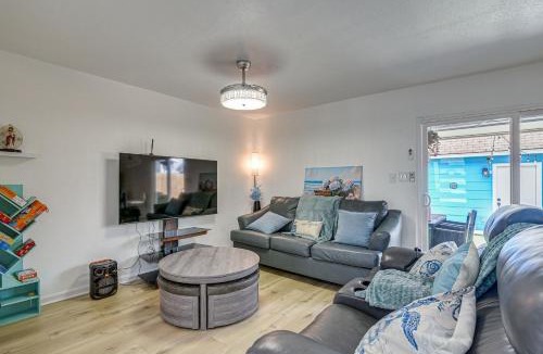 La Porte House | 1/2 Mi to Sylvan Beach Park! Chic Townhome w/Yard