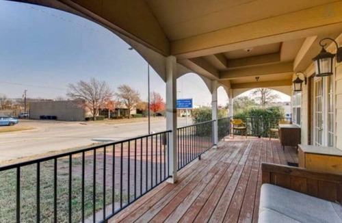 Central Arlington House | 1.2 miles from the Stadium for FIFA, breakfast included