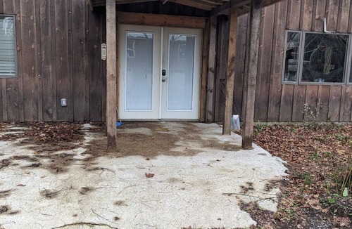 South Rutland House | #1 - 3 bedroom right on Tug hill C5a snowmobile trail.n11 miles from 81 exit131
