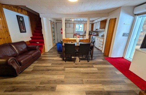 Mauricie Apartment | 1-3780 4-bedroom apartment with queen-size bed each | all included