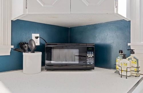 Pittsford House | ☕️1.8 acres☕️Fast Wifi☕️W/D☕️Pets OK☕️Full Kitch☕️
