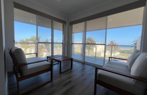 Semaphore House | 1 95 Esplanade, Semaphore