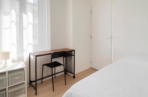 Rouen City Centre Apartment | 1 Appart Hôtel Chambre privée, espaces communs partagés, Centre Rouen Gare, Linge & Ménage inclus