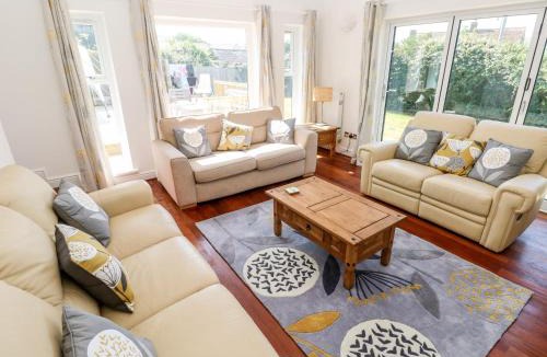 Llangennith House | 1 Atlantic Haven