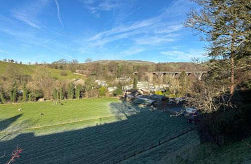 Ingleton House | 1, Bank End Cottages