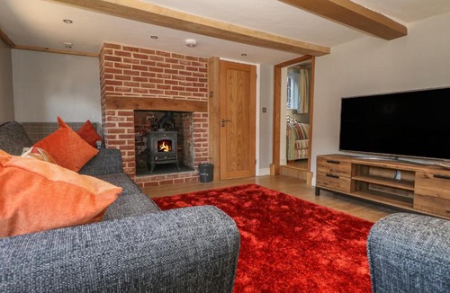 Lower Swanwick House | 1 Baytree Cottage