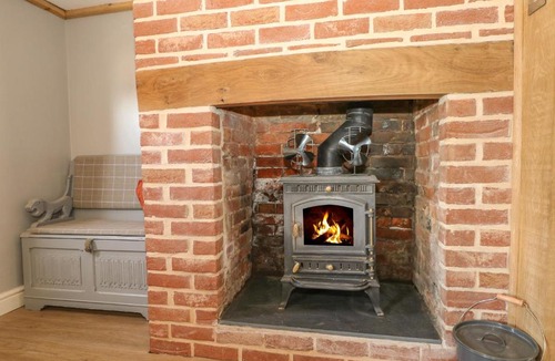 Lower Swanwick House | 1 Baytree Cottage