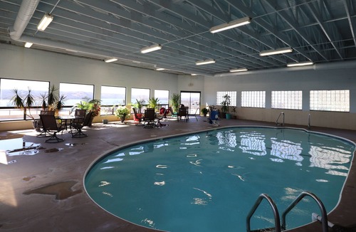 Kimberling City Condo | 1 - BD Economy Suite Walk-in Level 211