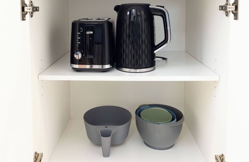 Acacia Ridge Apartment | 1 Bdr Apt! Full Kitchen! Covered Parking! 6BS1