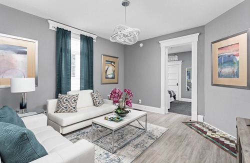 New Castle Apartment | 1 Bdr Apt in New Castle Perfect for Gen Con!