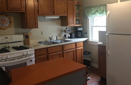 Weston Apartment | 1 BDR Apt., Pond, 1000 Mbps WIFI, House Generator