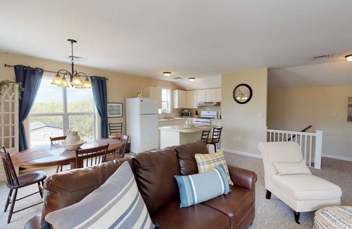 Skaneateles Apartment | 1 Bdrm Pet friendly Rental/Walkable to Village