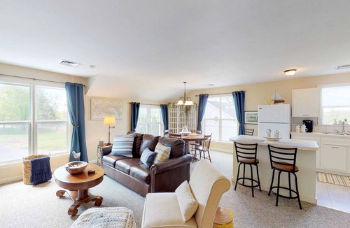 Skaneateles Apartment | 1 Bdrm Pet friendly Rental/Walkable to Village