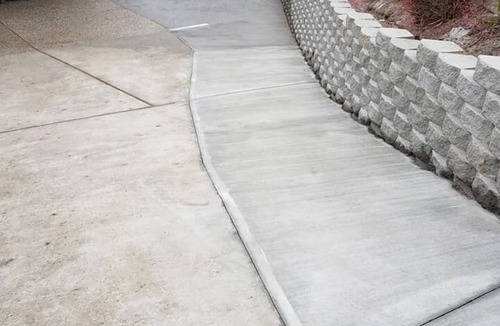 Wenatchee House | 1 Bed, 1 Bath, Private Kitchen, Private Laundry Apartment (Views)