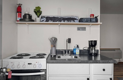 Moorcroft Apartment | 1 bed, 1 bath, Studio Aparment #10 Moorcroft, WY