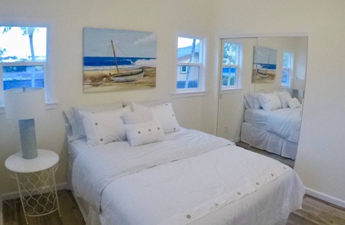 Waialee House | 1-Bed, 1-Bath - Walk to Beach.