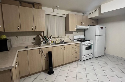 Windsor House | 1 Bed, 1 Wash, Wide kitchen & Dining, Big windows