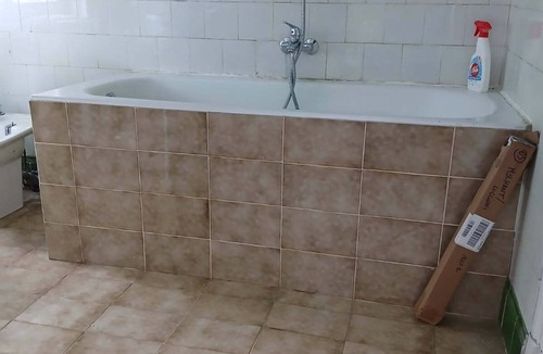 Roisel Bed & Breakfast | 1 Bed and breakfast in villa Amenaide in Roisel countryside