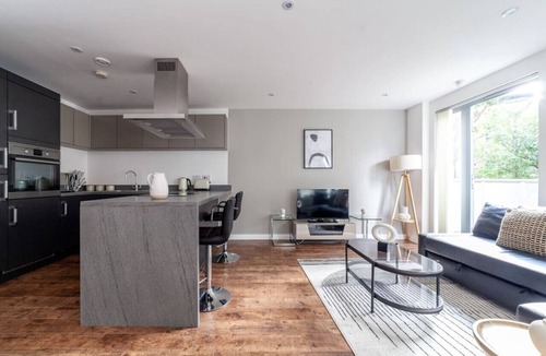 Bromley South Apartment | 1 Bed Apartment in Poplar