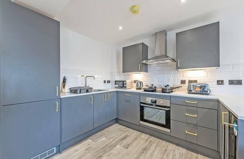 Preston Apartment | 1 Bed Apt near Winkley Square