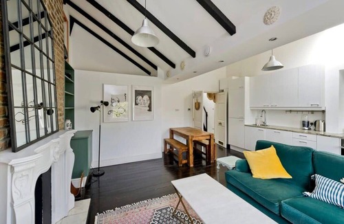 North Kensington Apartment | 1 Bed Bohemian Loft Style Apt
