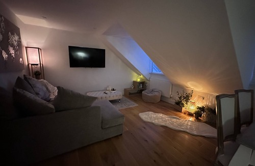 Abingdon Apartment | 1 bed cosy apartment